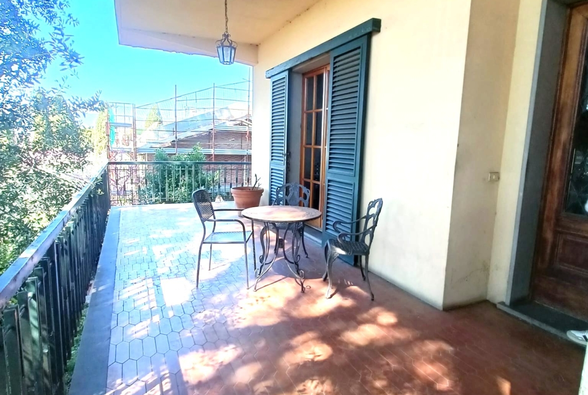Pieve a Nievole, pressi Liceo, splendida villa.