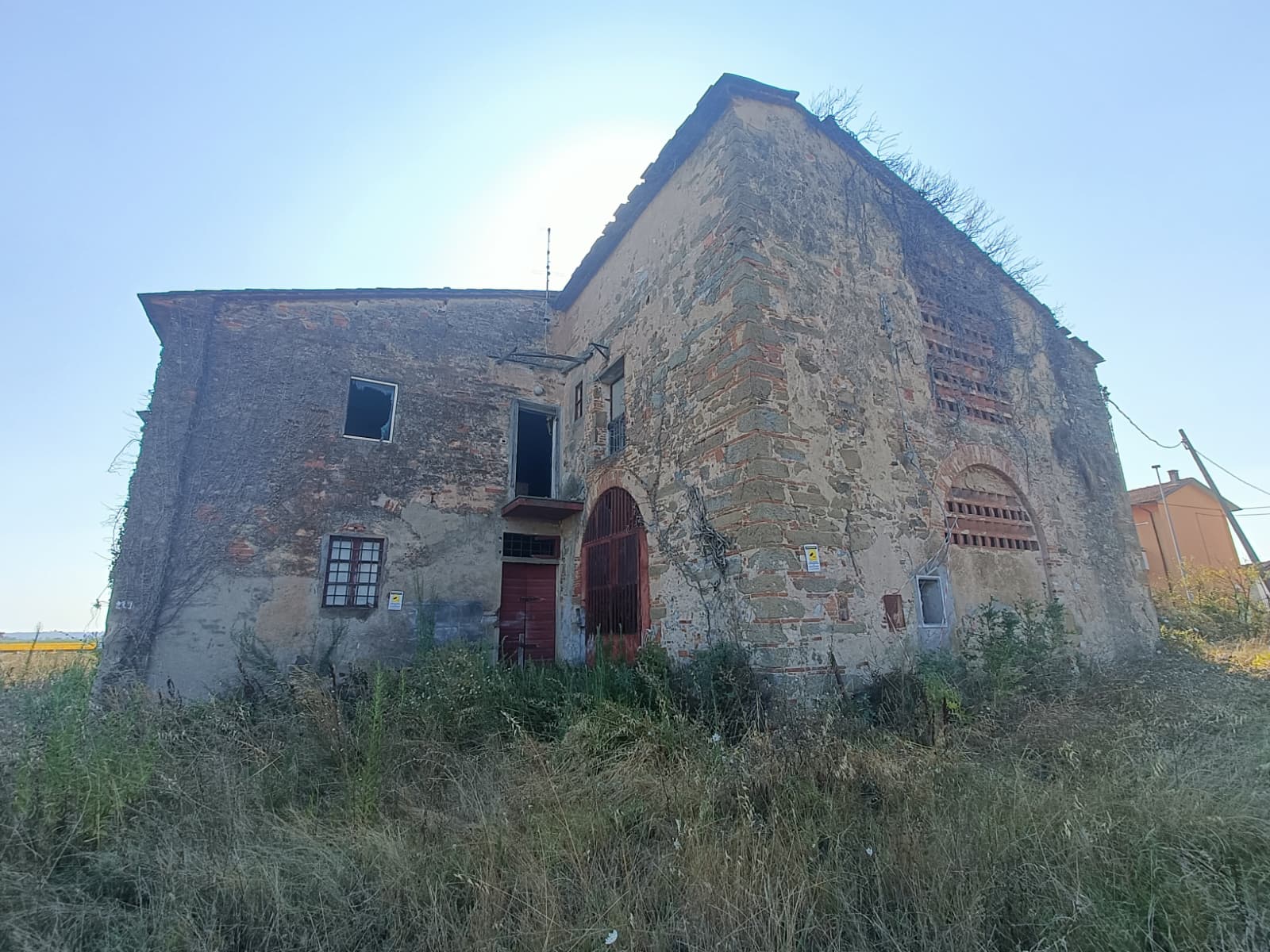 WhatsApp Image 2026-08-02 at 13.13.40 (1) Monsummano Terme, splendido casolare !